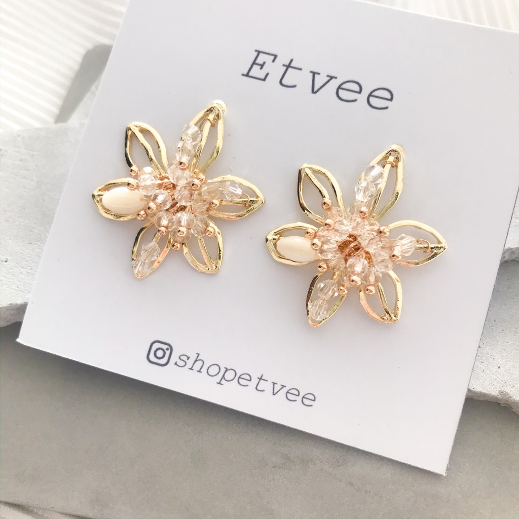 A0121 anting bunga besar emas kristal