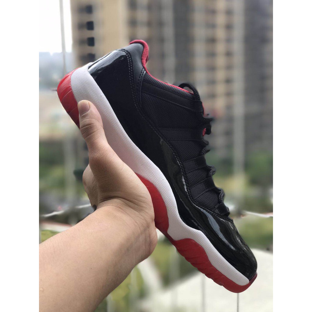 nike air jordan 11 black red