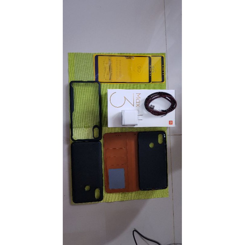 Xiaomi Mi Max 3 MiMax3 6/128 Ram 6GB Internal 128GB Mulus Fullset Bonus Banyak