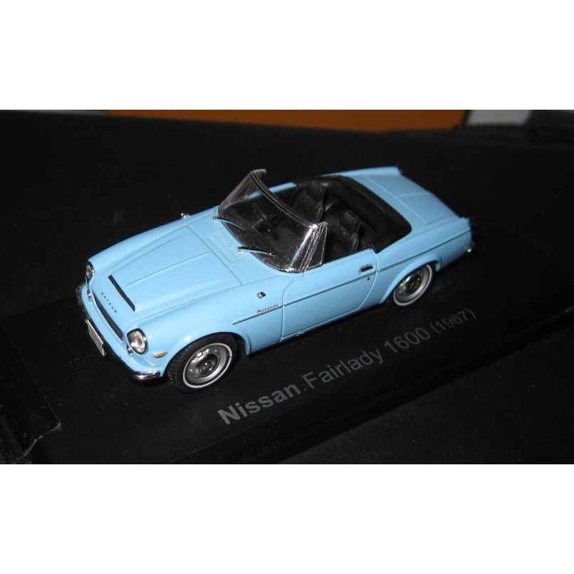 Diecast Nissan Fairlady 1600 Skala 1:43 Norev Original High Detail