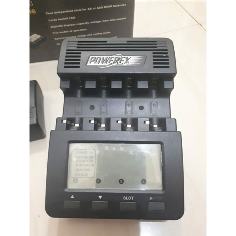 Charger Powerex MHC9000