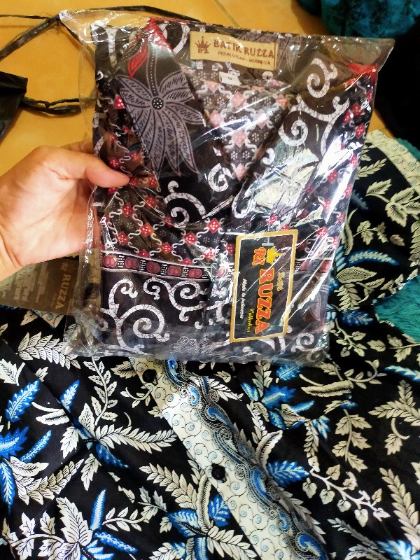 Ruzza Batik Anak Ukuran 0-15 Tahun Kemeja Motif Pari Blarak Biru Merah