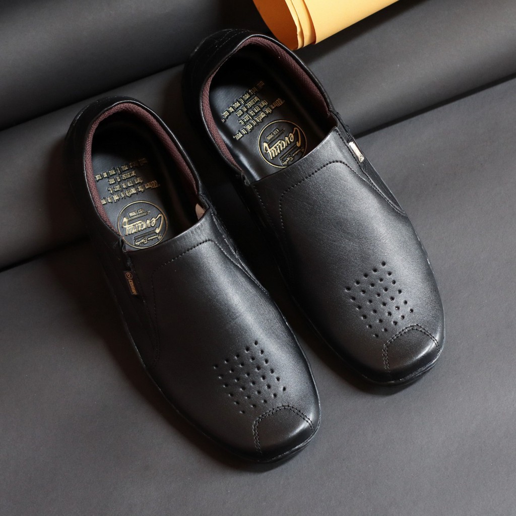 sepatu pansus kulit cevany // sepatu casual pria slip on kulit