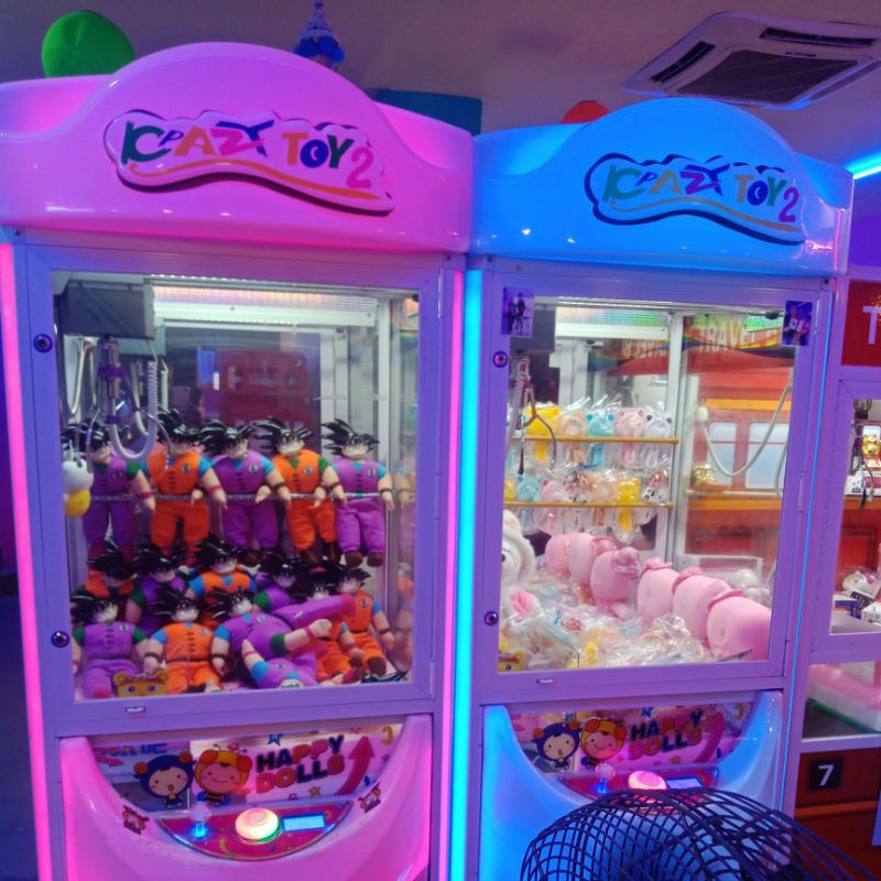 Claw machine