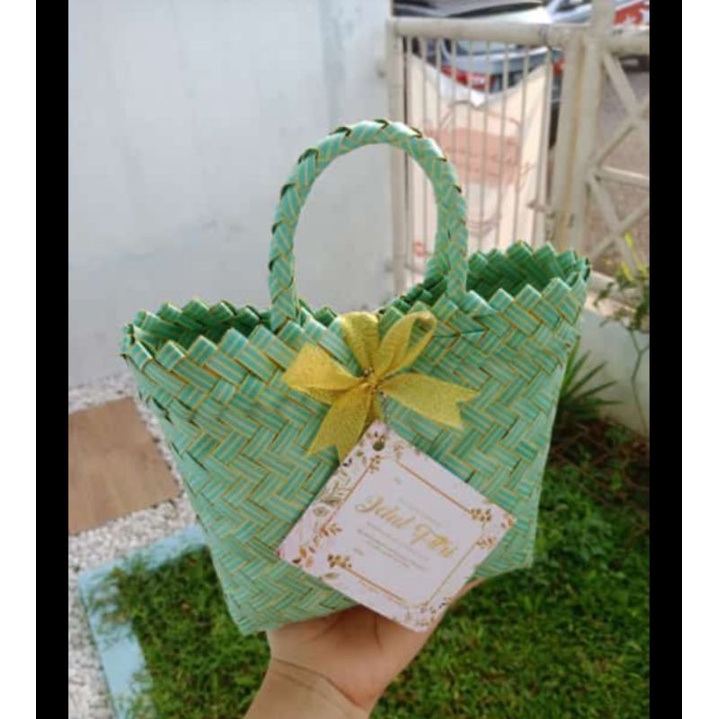Tas anyaman sovenir pernikahan 18 x 18 x 8 hantaran lebaran ulang tahun
