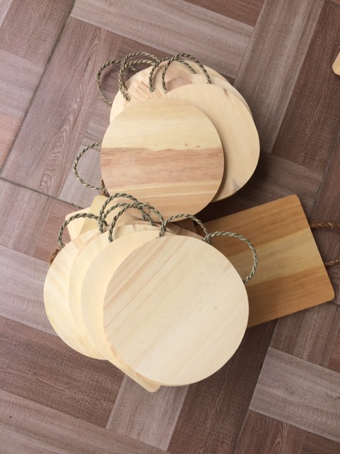 Souvenir 15cm Talenan Tali 15cm Bulat / Kotak Talenan Gantung Talenan Kayu Pinus