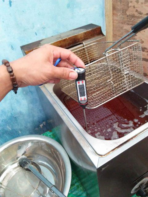 Termometer Dapur Dengan Pemancar Lcd Digital Untuk Memasak Makanan