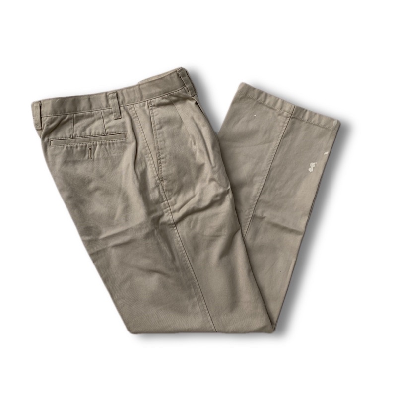 Uniqlo chino pants, straight fit