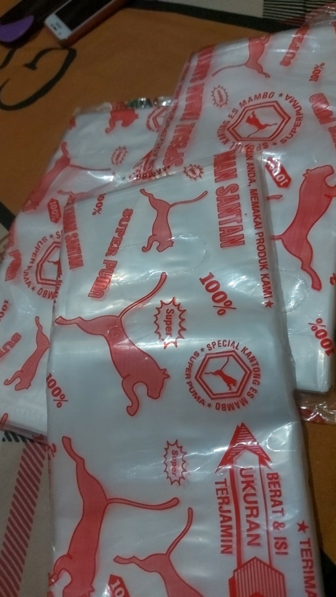 Plastik Pe Cap Puma Ukuran 1/2 Kg (12x25cm)