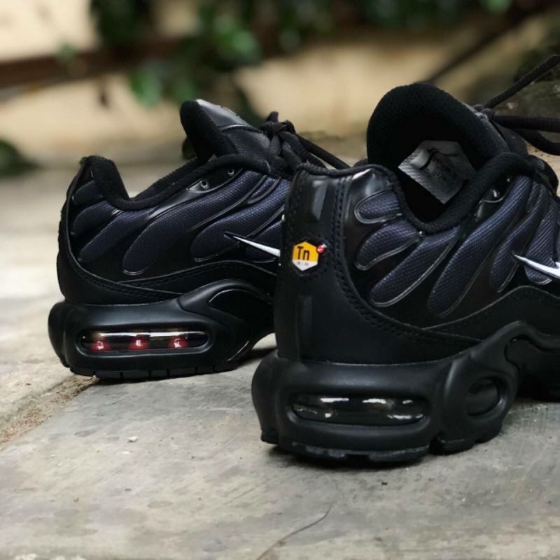 nike tn a
