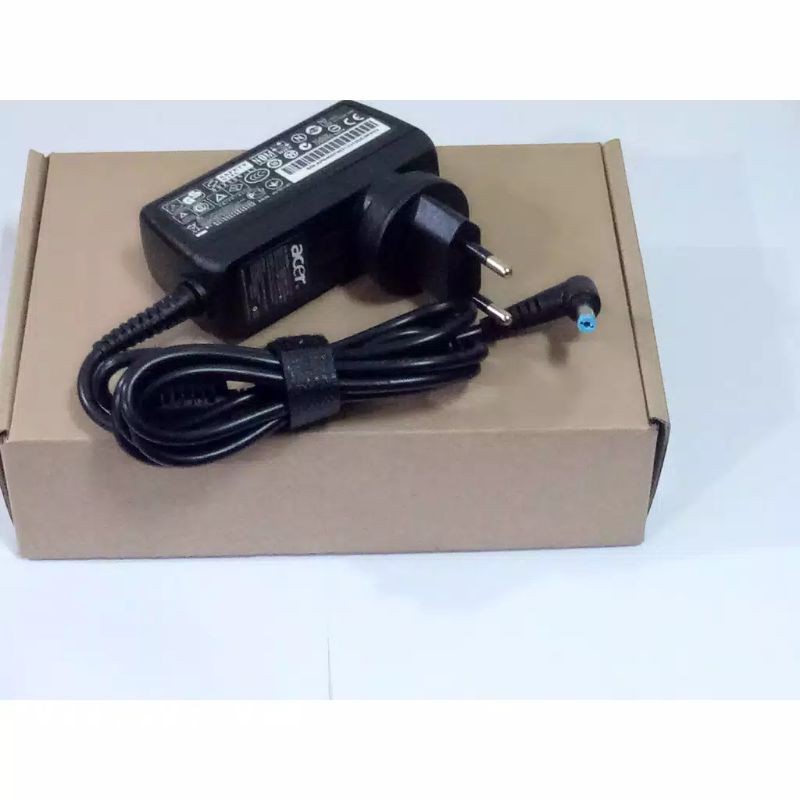 ADAPTOR LAPTOP/CHARGER LAPTOP ACER ASPIRE ONE 522 532H 533 722 725 753 756 D257 D260 D270 19V2.15A