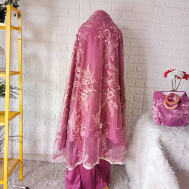 Mukena brokat aminah