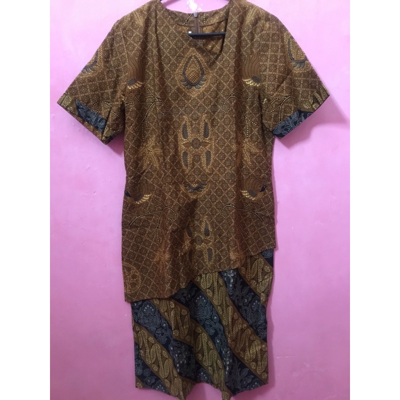 Preloved Dress Batik Keris