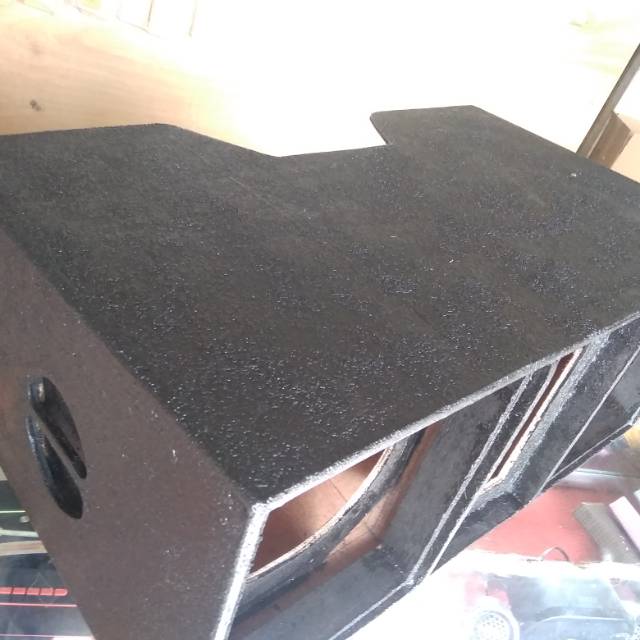 Skema Box Speaker 8 Inch Line Array