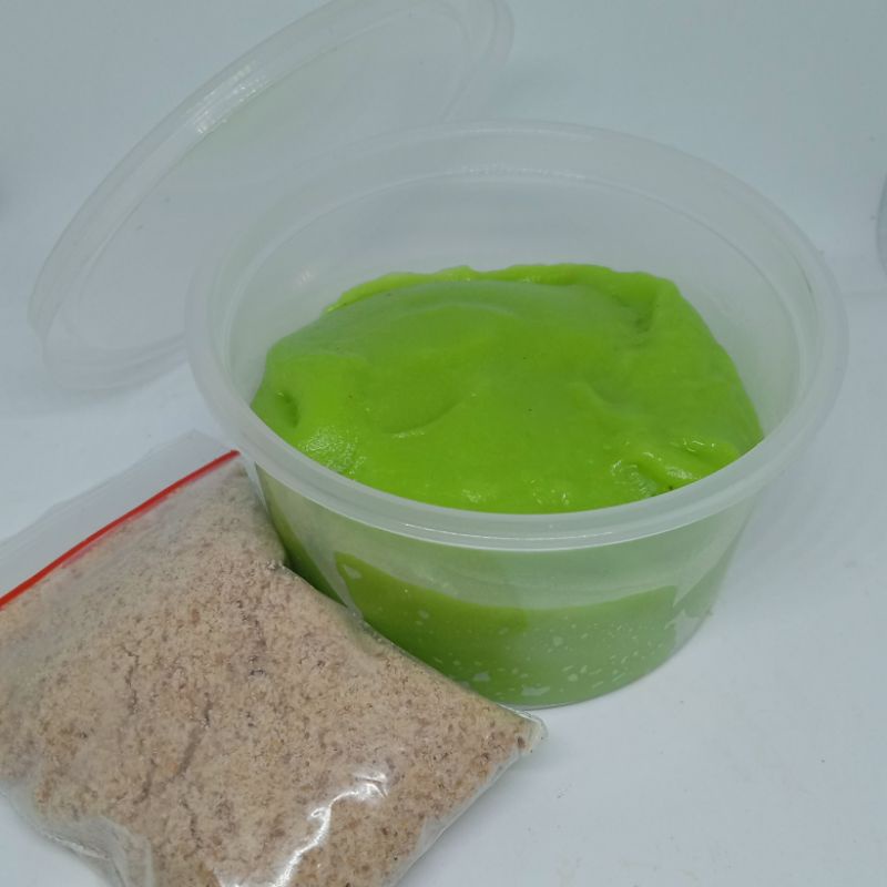 

Kaloci (Makanan Khas Pontianak) rasanya mirip mochi. Berat 200gr