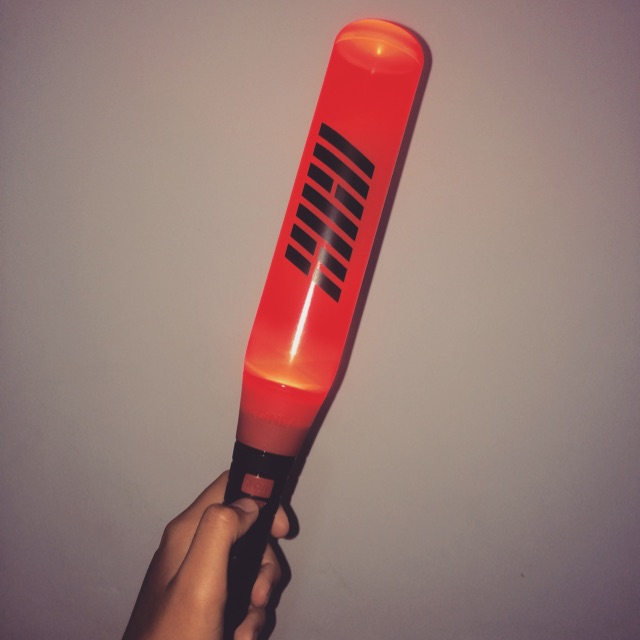 [PRELOVED] OFFICIAL LIGHT STICK iKON KONBAT