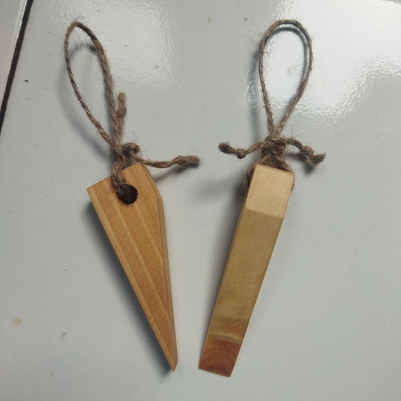 Kayu Ganjal Pintu Bawah Penutup Celah Bawah Pintu Ganjelan / Door Stopper