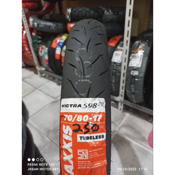 maxxis victra 70/80-17