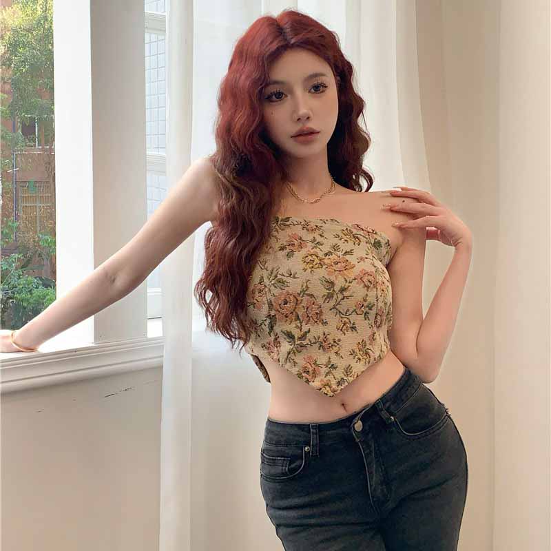 Gaun Gaya Korea Wanita Backless Satu Bahu Tube Top Gaun Bunga Kecil Paket Lembut Hip Rok Pendek