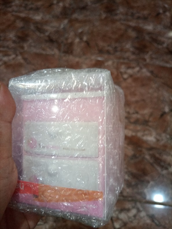 Deli Pen Holder / Pen Stand / Desk Organizer / Tempat Bolpen No. 9136