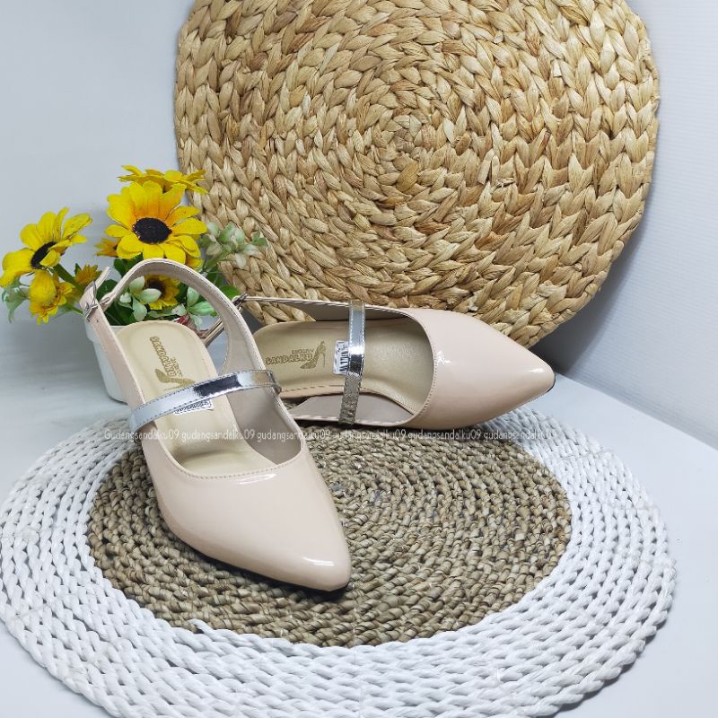 Heels wanita Lancip High heels Cream untuk Acara resmi Formal Kondangan Wisuda PD191 BRANDED