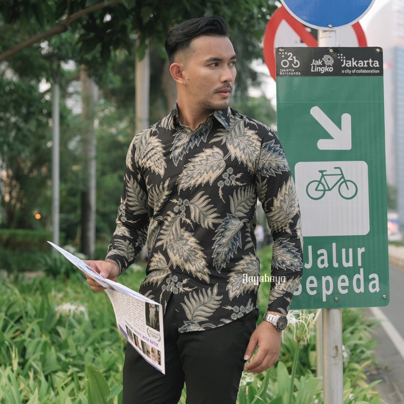 Kemeja Batik Pria Slimfit Jayabayabatik MAHAPRANA