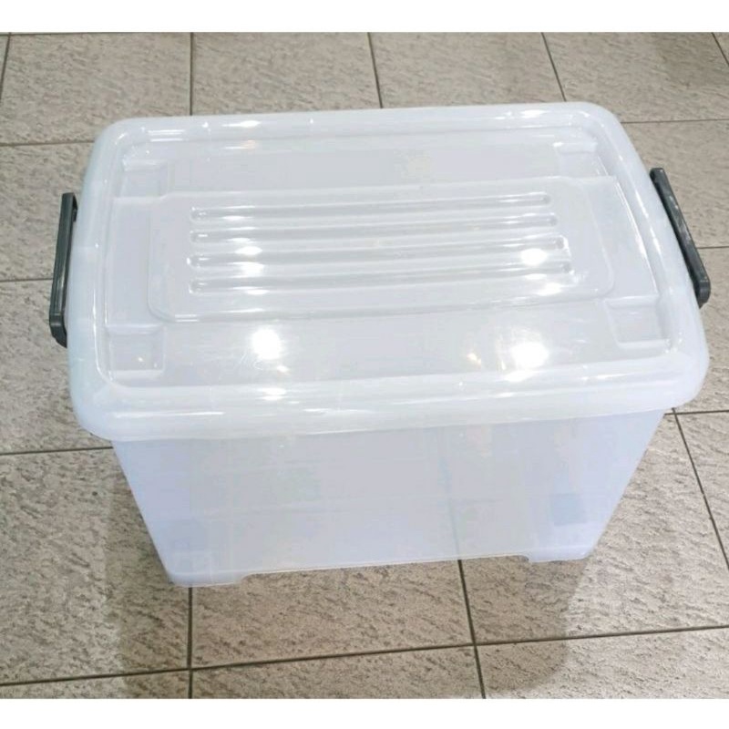 Box Container Ezy CB 45 Liter Roda Bening Kotak Multiclub Penyimpanan Barang Kualitas Shinpo