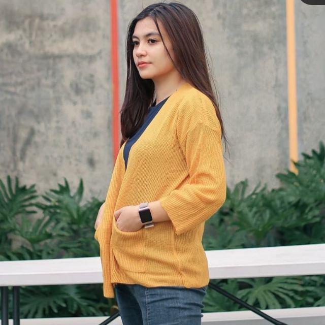 PREMIUM LOOCY POCKET CARDIE / KARDIGAN RAJUT SAKU POLOS locy Oversized cardy-Kuning