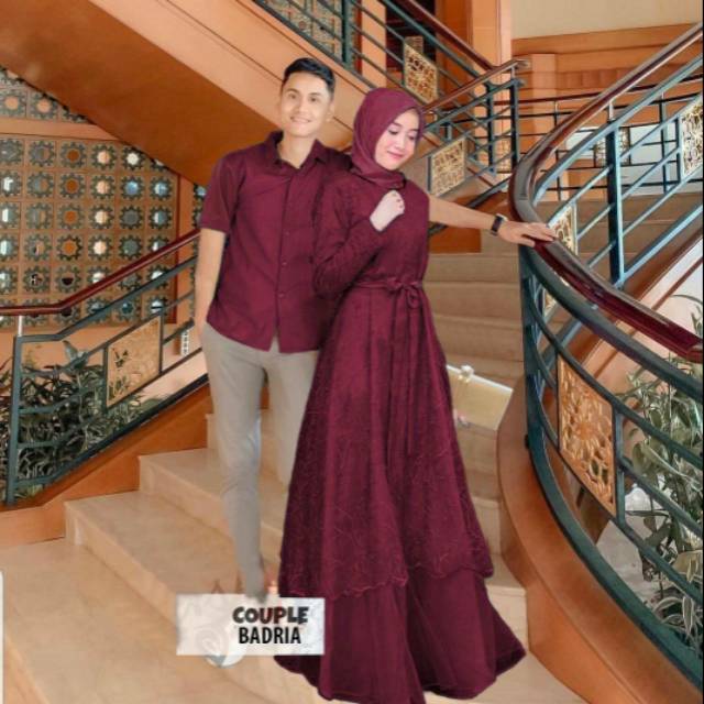 Baju Kemeja Lamaran Couple : Untuk acara resmi lainnya ...