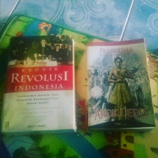 Paket Original Kronik Revolusi Indonesia V dan Arok Dedes (Lentera Dipantara)