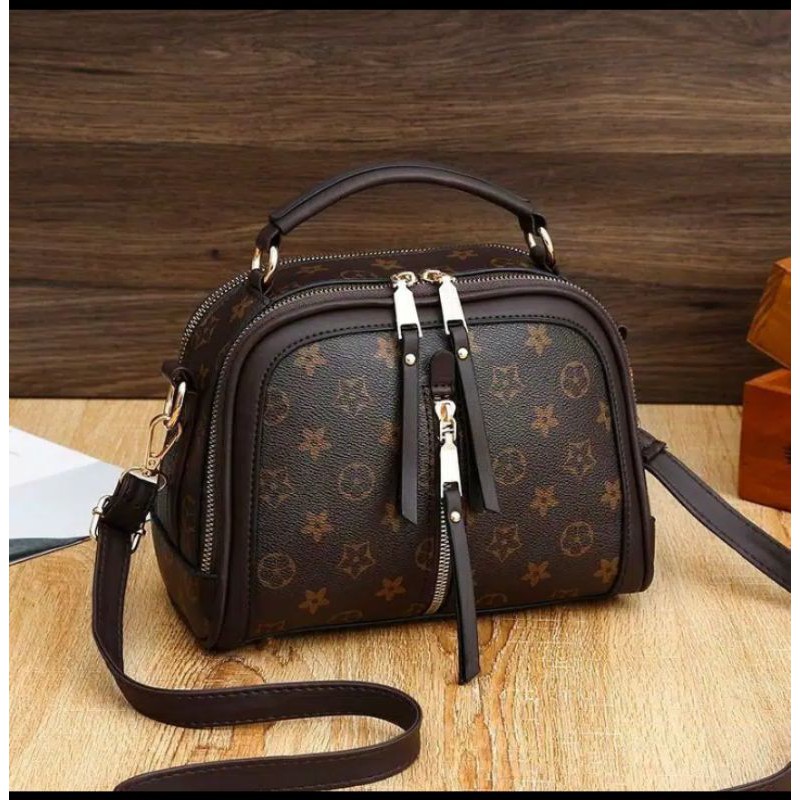 TAS SLEMPANG BATAM WANITA SLETING DEPAN TYPE DW790