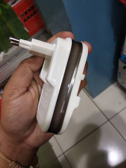 Charger Kodok Dekstop Universal Charger