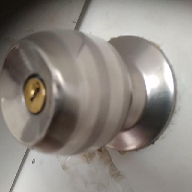 Kunci Bulat/ Kunci Kamar Mandi / Gagang Pintu  Murah