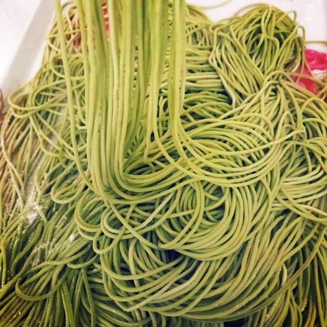 

Mie sayur - homemade / mie frozen / mie mentah