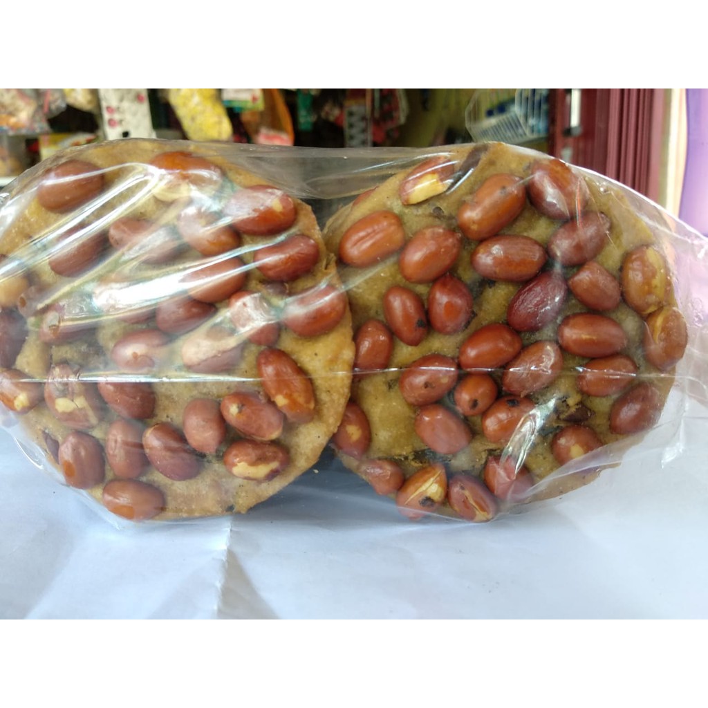 

PEYEK KACANG TANAH KHAS MINANG 600 gram