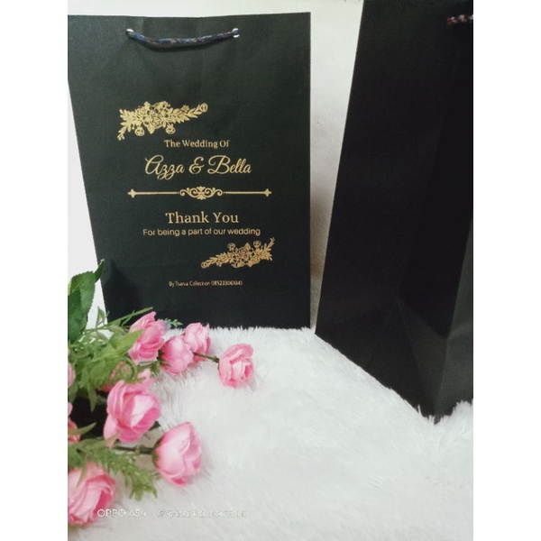 

Paperbag Hitam Cantik Elegant