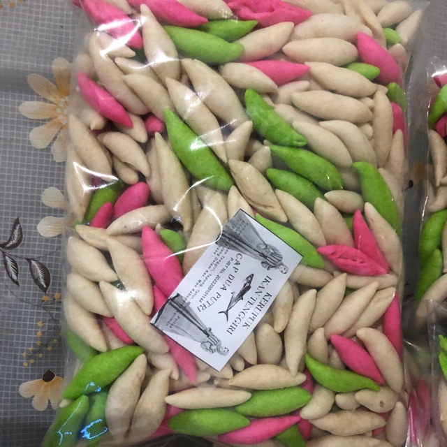 

Kerupuk atom ikan tenggiri