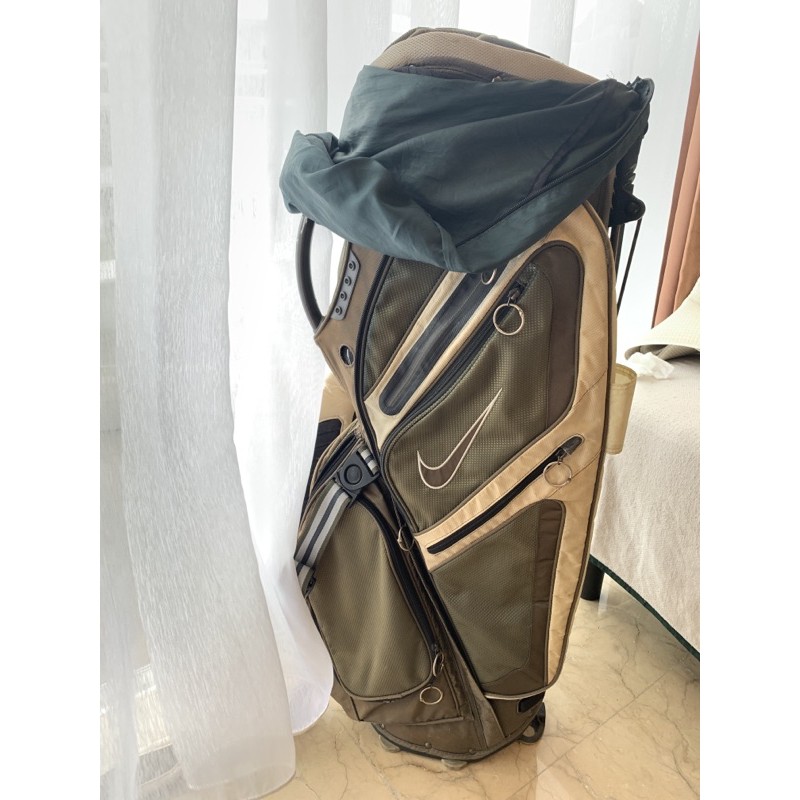 Golf bag nike preloved