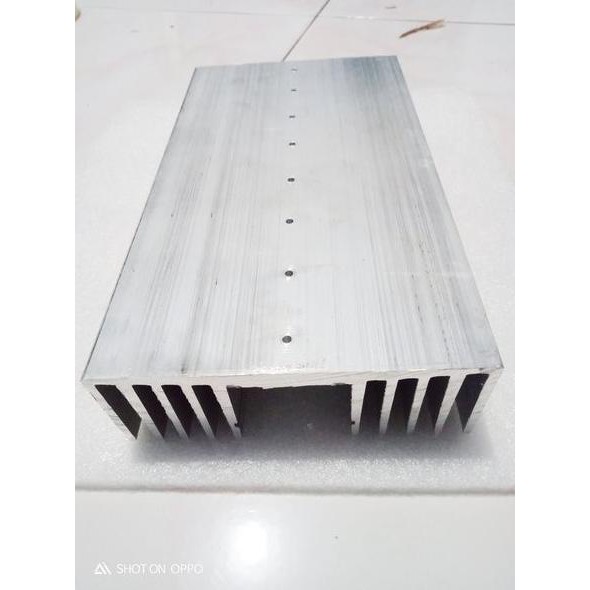 

Heatsink Extra Tebal 20 X 11 Cm Untuk 2 Set Transistor Final Mhlelek99 Diminati Banget