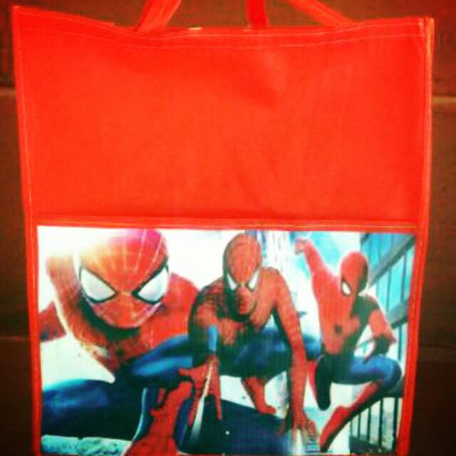 Tas ulang tahun spiderman