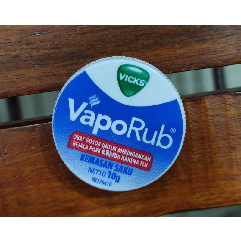 Vicks VapoRub 10 Gram / Obat Gosok / Meringankan Gejala Flu dan Batuk