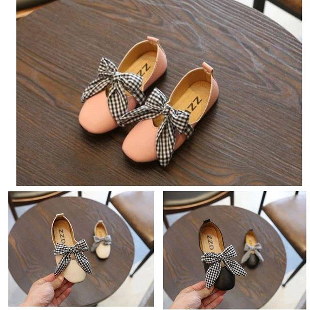 SEPATU ANAK IMPORT E2-122