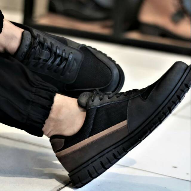Sepatu Kulit Sneakers Kerja Original Bradleys Neo Black