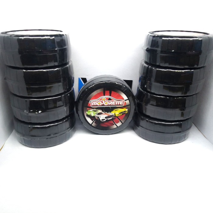 Majorette Collectible Wheel Display (Pomade)