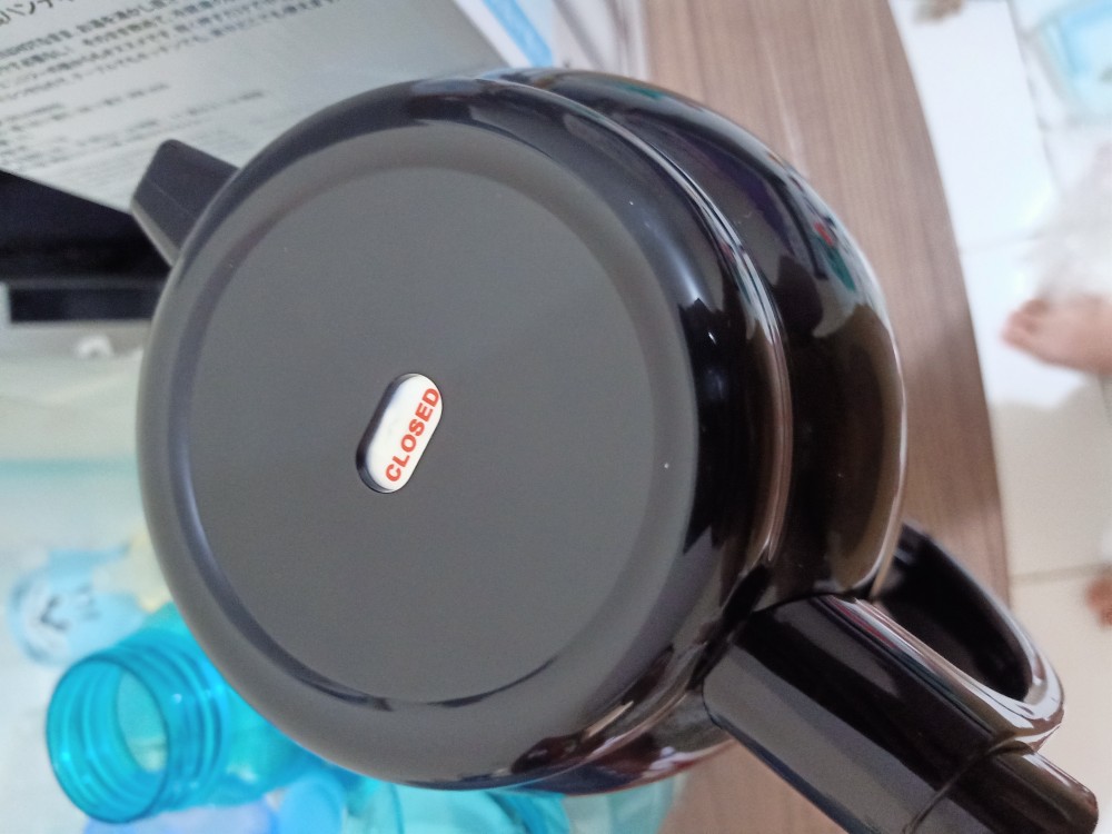 Delvonta Vacuum Jug Hs / Termos Air Panas