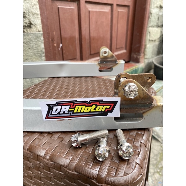 Baut Probolt Arm but Bawah Baut Arm Belakang PNP CB GL100 MP TIGER