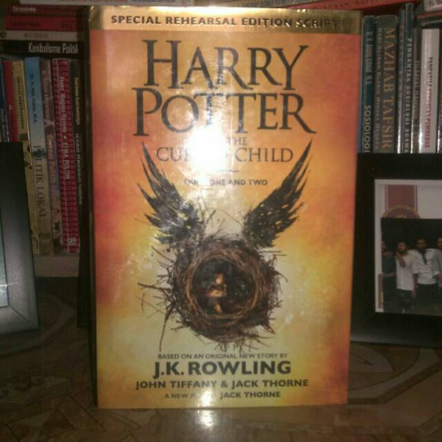 Harry Potter and the Cursed Child - JK Rowling
