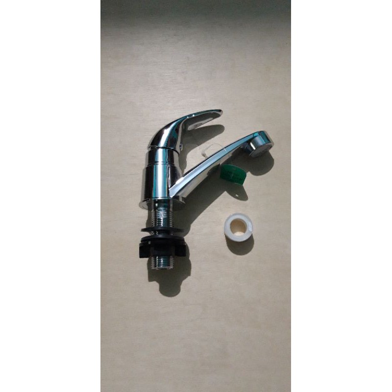 kran wastafel soligen chrome