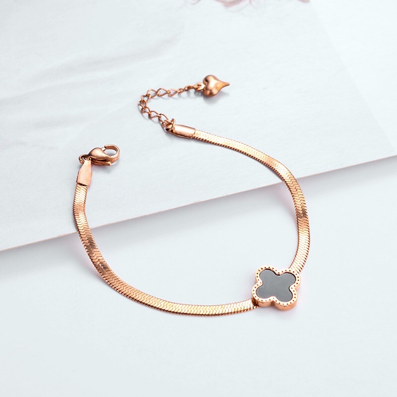Gelang Titanium Lv Rantai Belut Korean Style