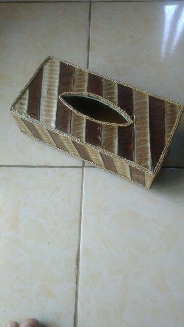 Kotak Tisu / Tempat Tissue Lamtoro Etnik 24x12x7.5 Cm - Natural
